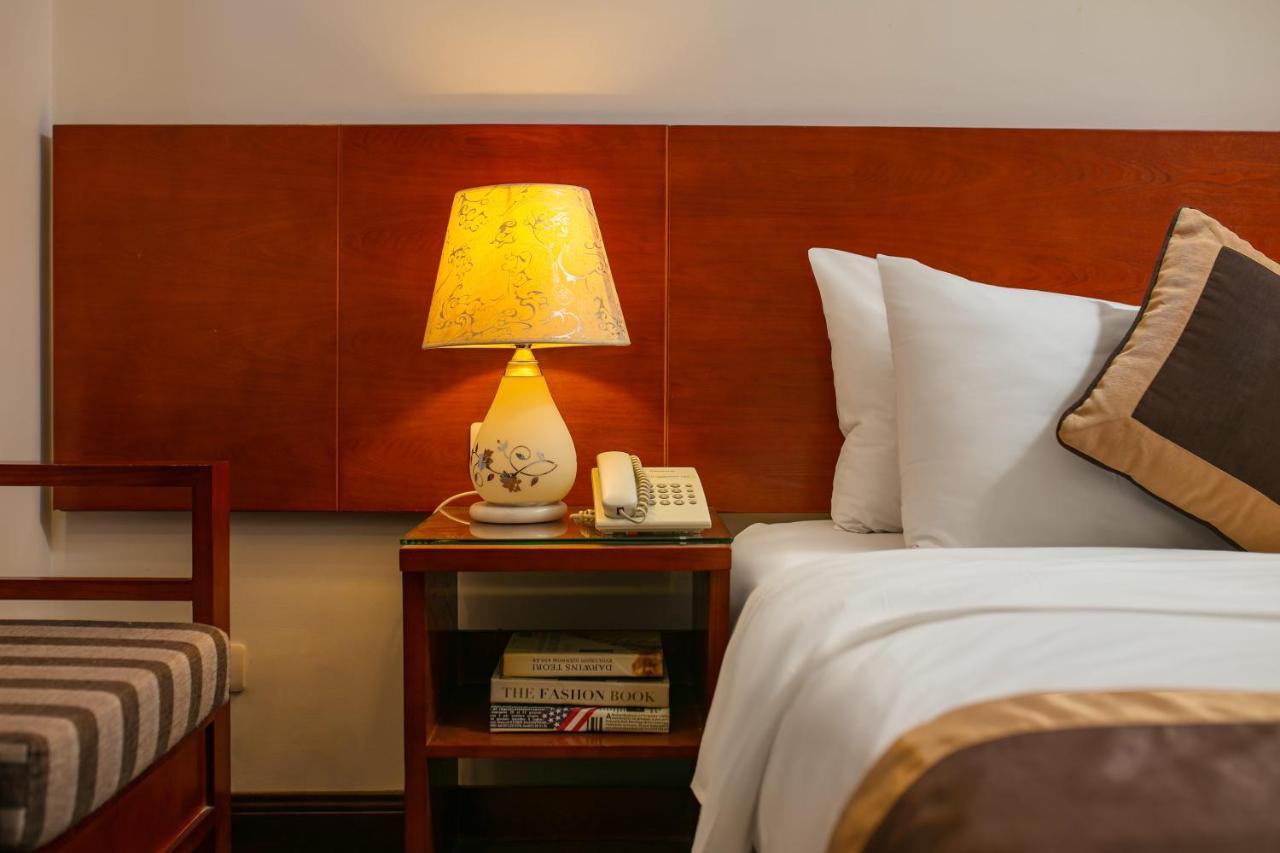 Bounty Hotel Hanoi Exterior photo