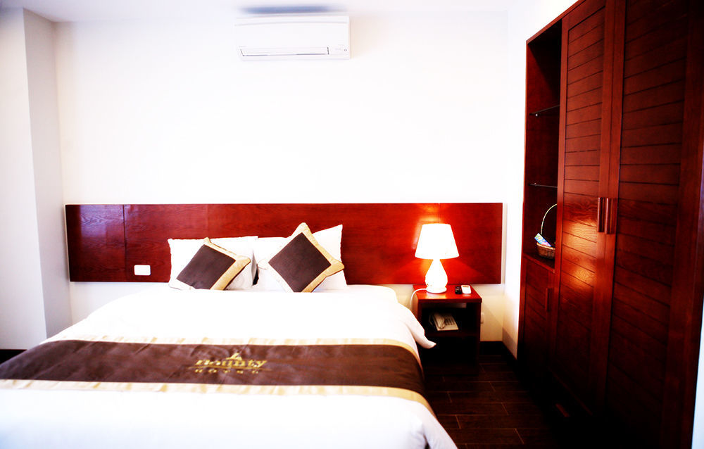 Bounty Hotel Hanoi Exterior photo