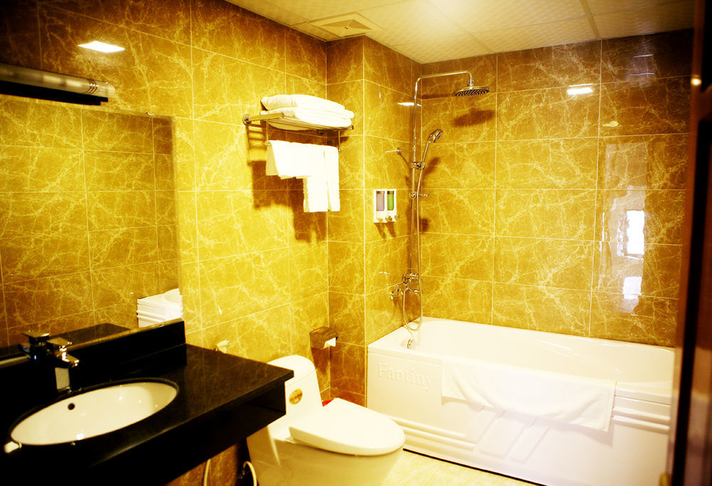 Bounty Hotel Hanoi Exterior photo